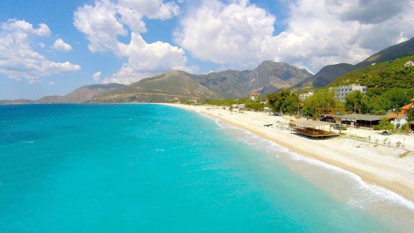 Бухта Триозерье Приморский край