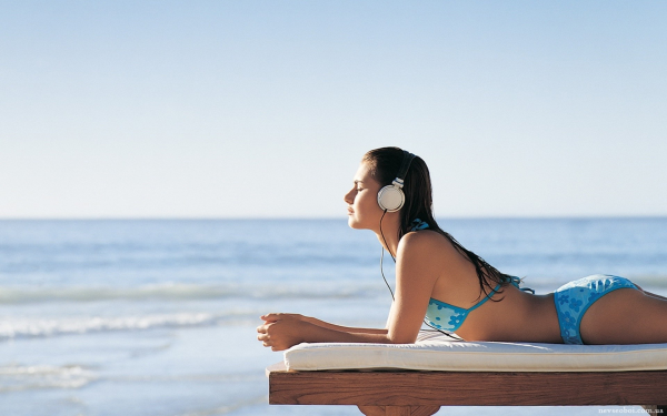 Лето пляж женщины