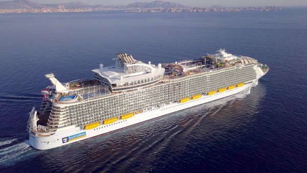 Роял Карибиан симфония морей