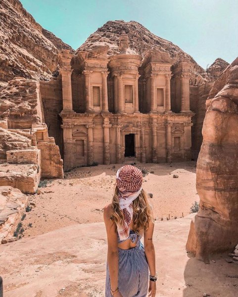 Соляная пещера Мертвое море