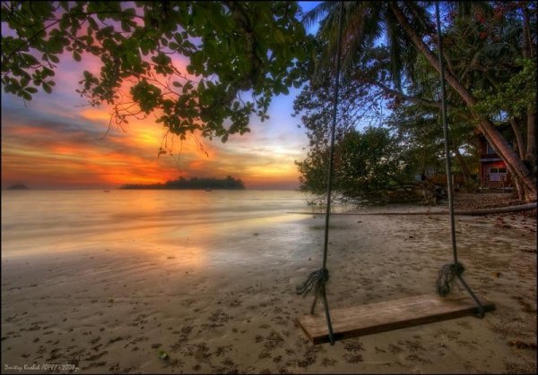 Креативная фотосессия на пляже