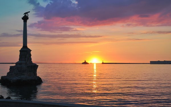 Севастополь памятник Черноморского