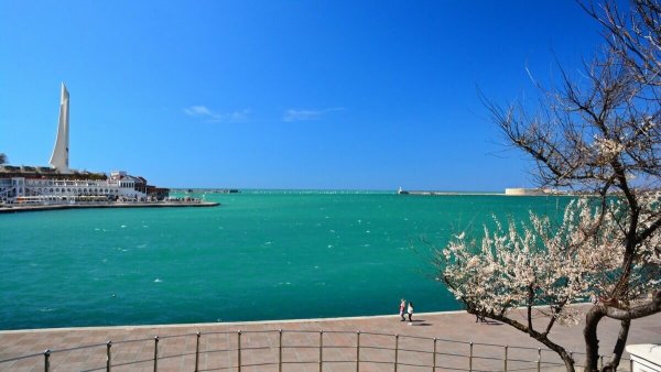 Артиллерийская бухта Севастополь