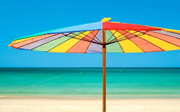 Зонтик на пляже