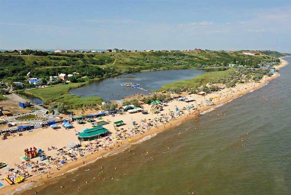 Море станица Голубицкая осень