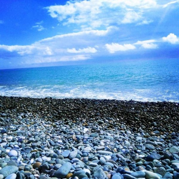 Черное море Адлер