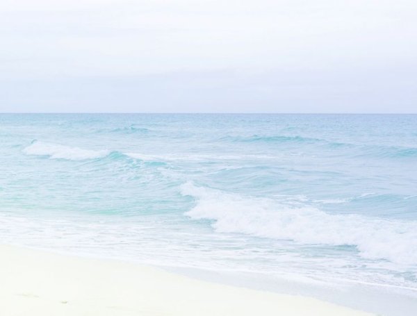 Море в пастельных тонах