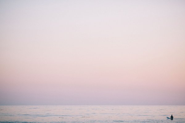 Голубое море