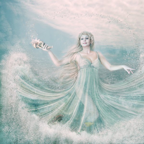 Морская нимфа океанида