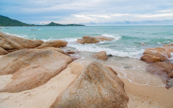 «Песчаный берег моря»сёра