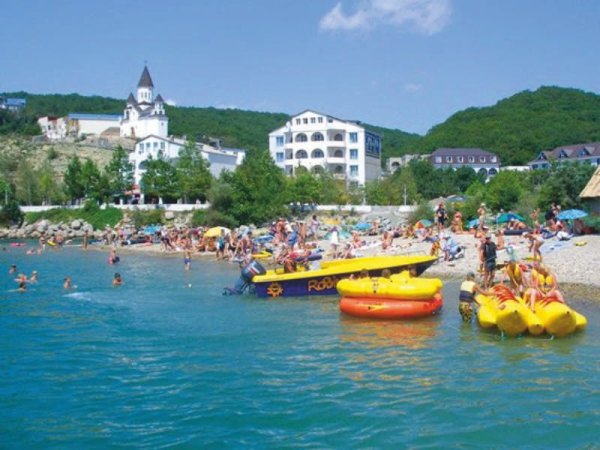 Краснодарский край Туапсинский район поселок Новомихайловский