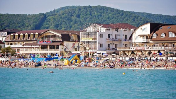 Посёлок Новомихайловский Краснодарский край