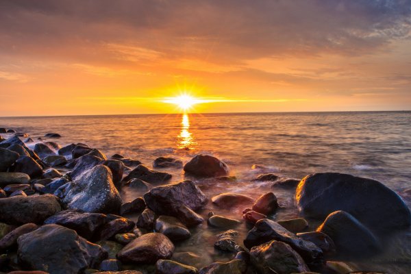 Закат на море