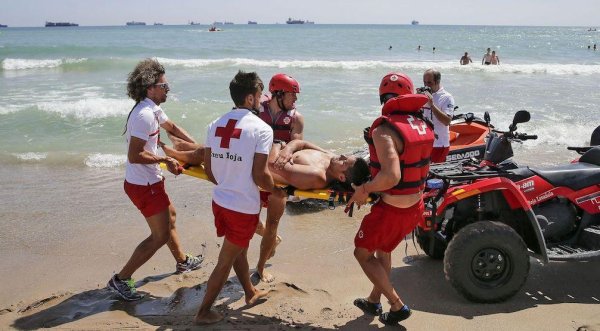 Пляжный спасатель