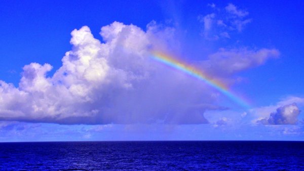 Радуга над морем