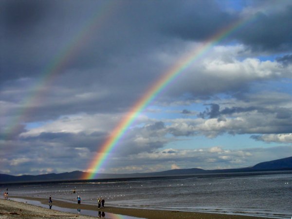 Радуга на море