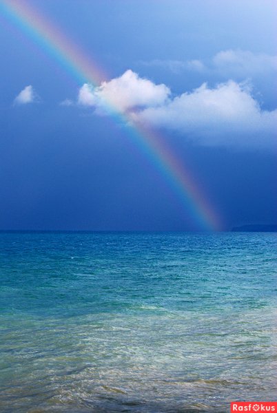 Радуга над океаном