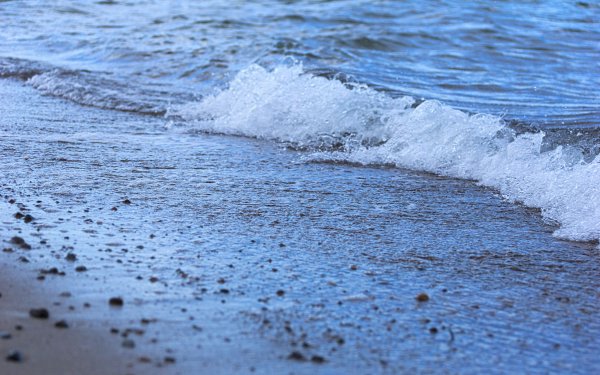 Морское побережье волны