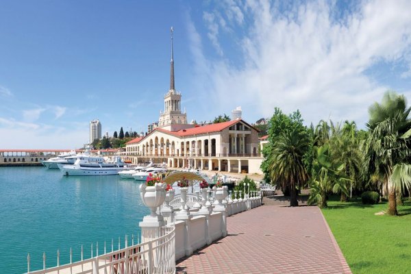 Пляж морпорт Сочи