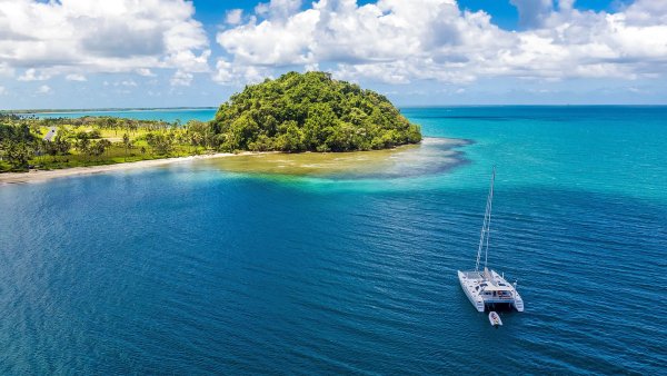 Скала в новой Каледонии