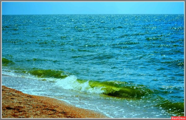 Цвет Азовского моря
