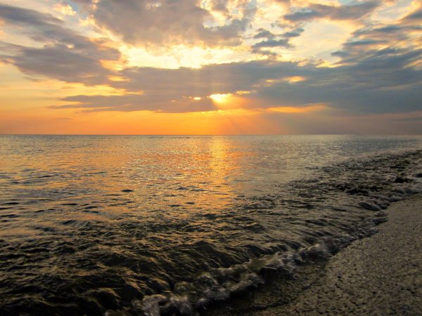 Черное море солнце