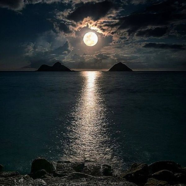 Лунные моря