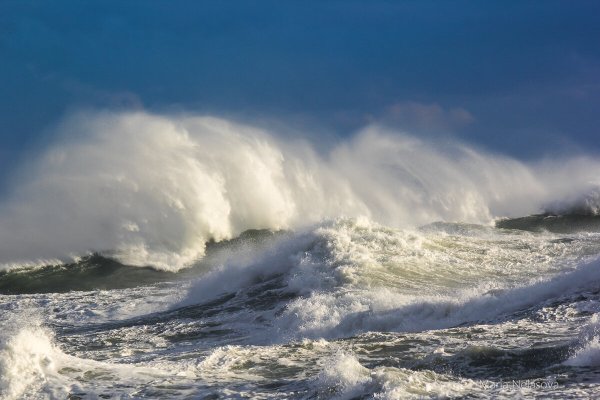 Идеальный шторм на море