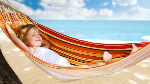 Отпуск надпись на песке