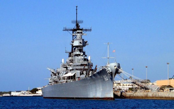 Большое ракетный крейсер Петр Великий СФ РФ