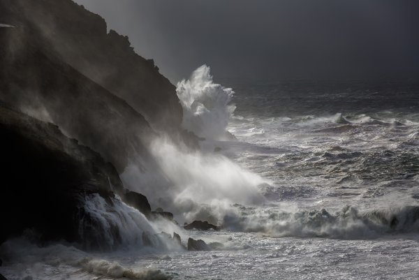Атлантический океан шторм