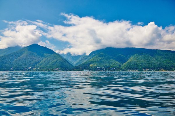 Абхазия горы и море