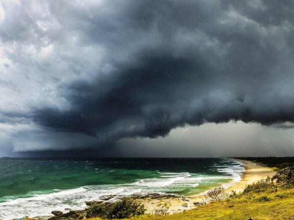 Море перед грозой