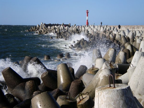 Балтийск мол