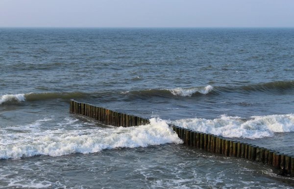Морские бетонные тетраподы