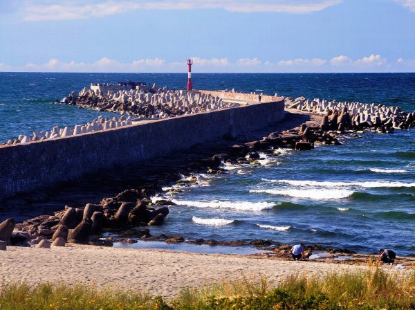 Балтийск волнорезы