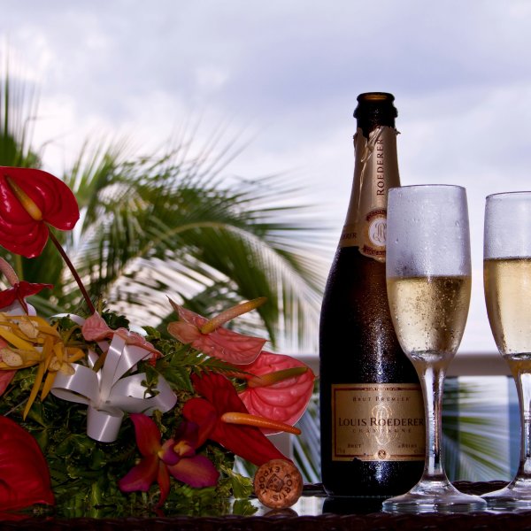 Море шампанское цветы