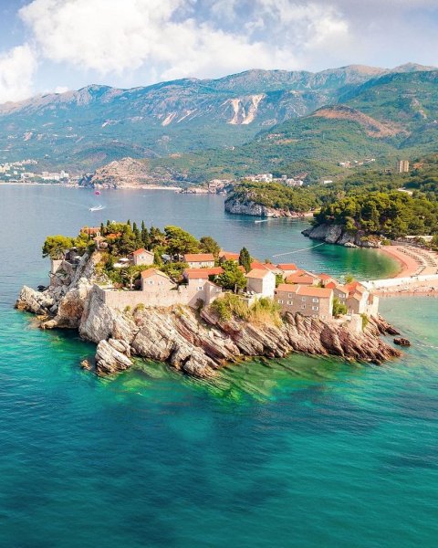 Адриатика Черногория