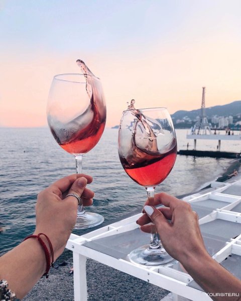 Лето вино море