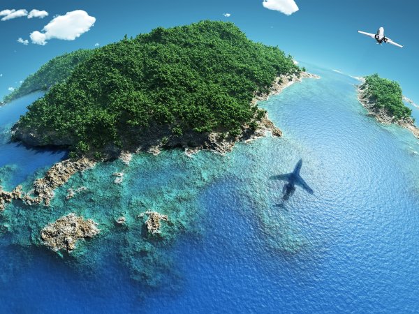 Самолет море