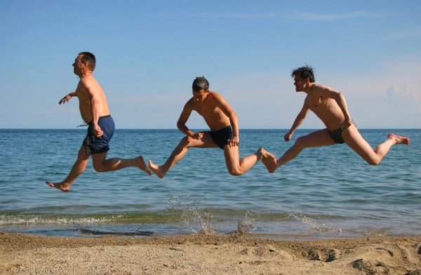 Отдыхать на пляже смешно