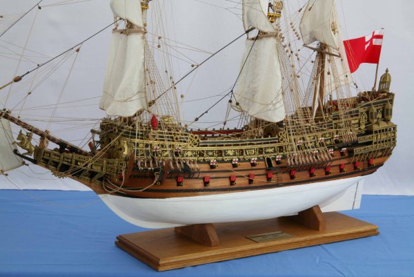 Корабль Повелитель морей ДЕАГОСТИНИ