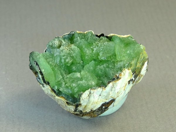 Сердоликовая бухта камешки