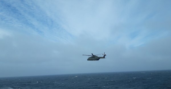 MH 60 вертолет