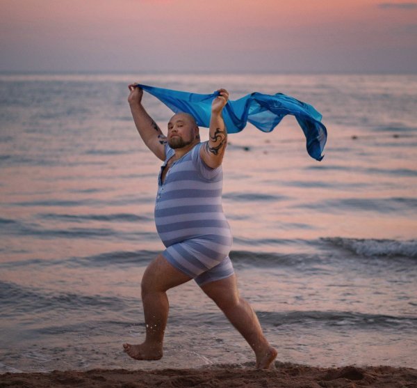 Статусы про море и отпуск