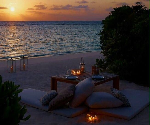 Добрый вечер с морским пейзажем