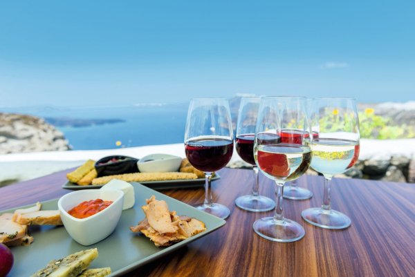 Santorini Греция вино на море