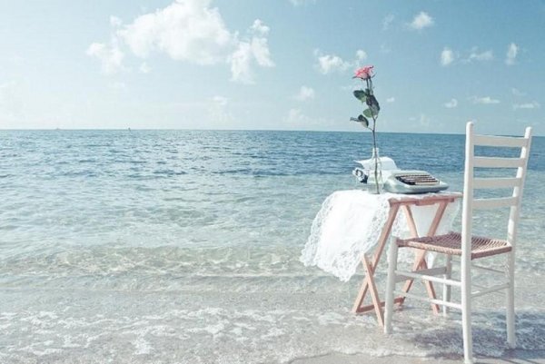 Домик на берегу моря