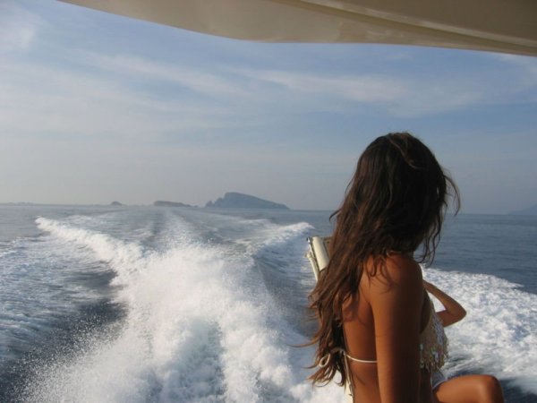 Блондинка со спины