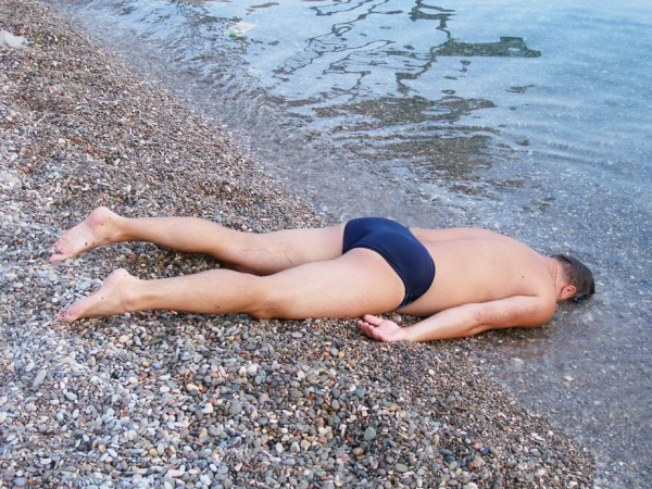 Наркоман наверное